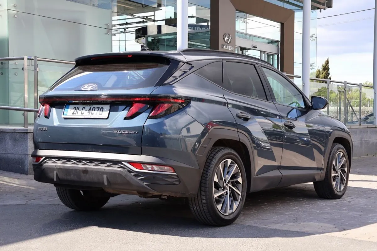 Hyundai Tucson 2WD Executive CAR OF THE WEEK - Image 4