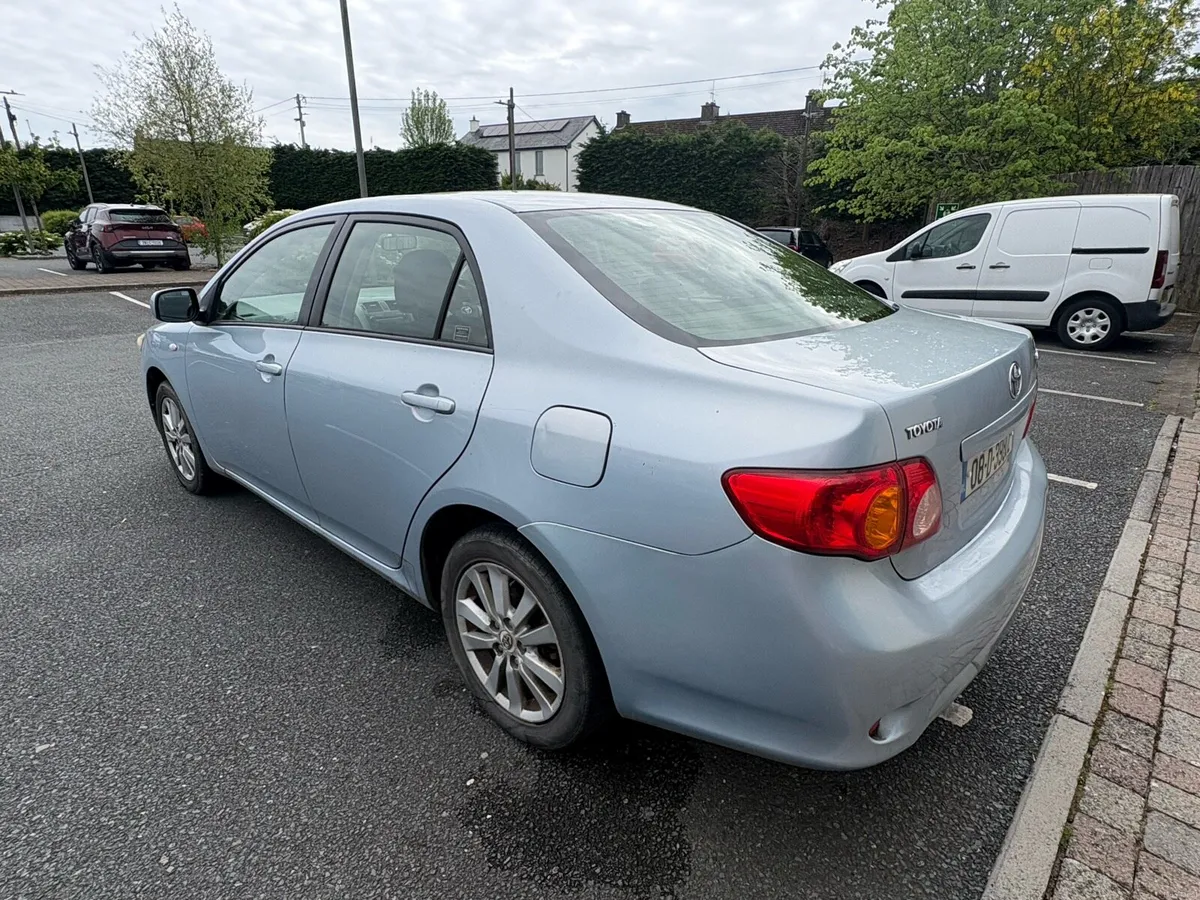 Toyota Corolla - Image 3