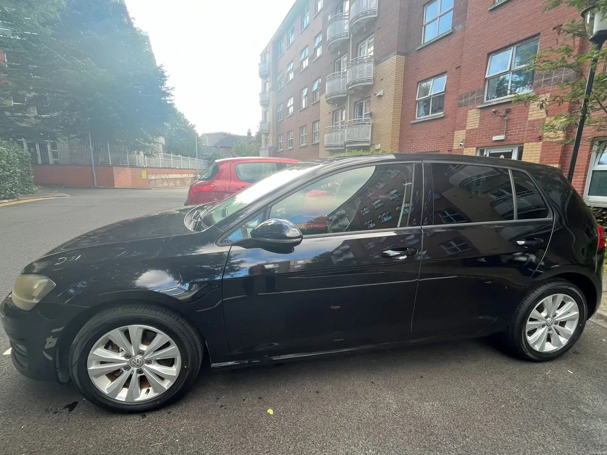 Volkswagen Golf 2015 - Image 2