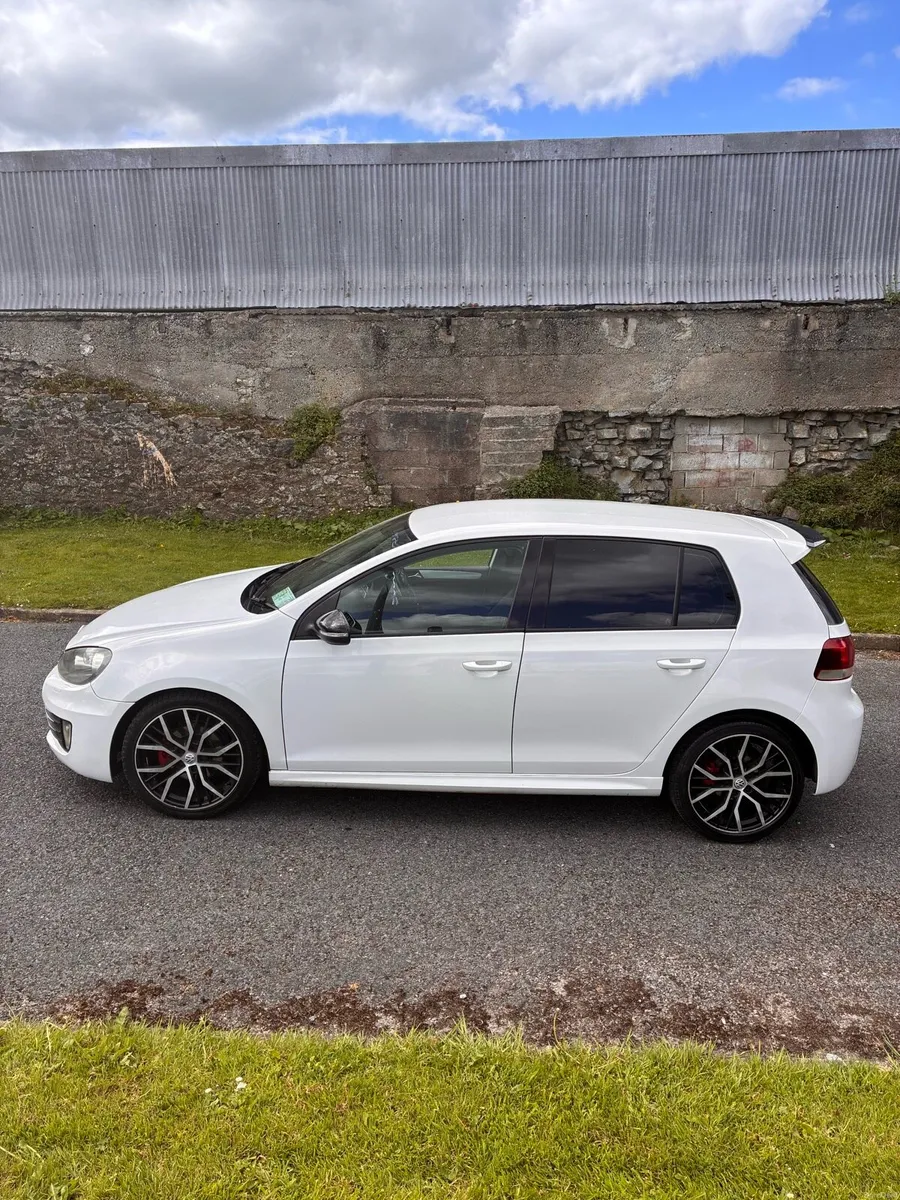 2011 VW Golf - Image 3