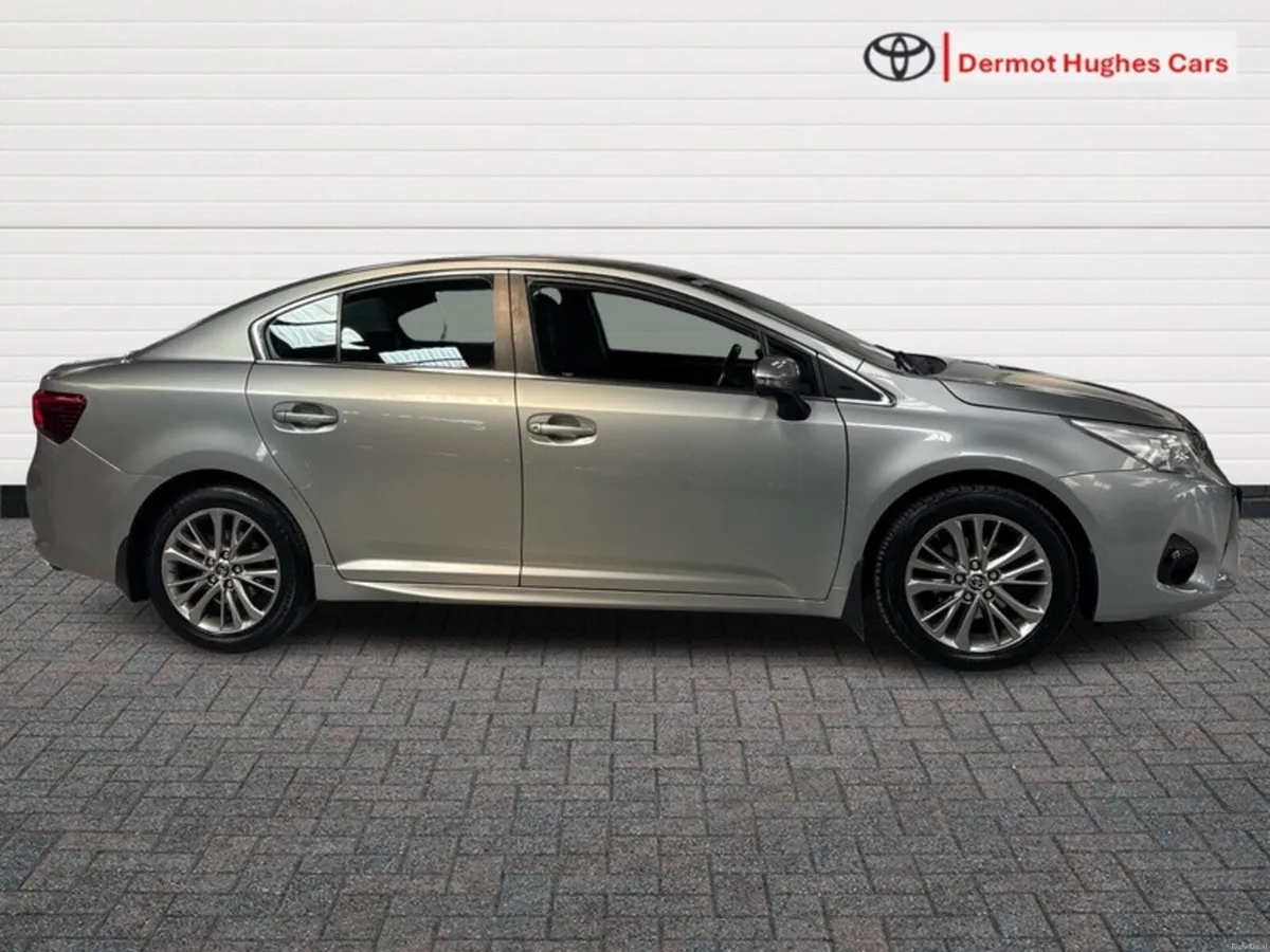 Toyota Avensis 1.6D LUNA SAL - Image 3