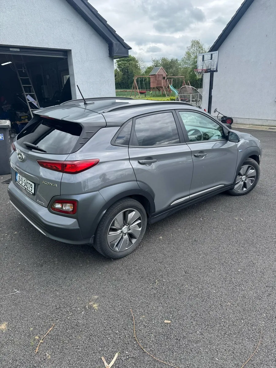 Hyundai Kona 64kwh - Image 3