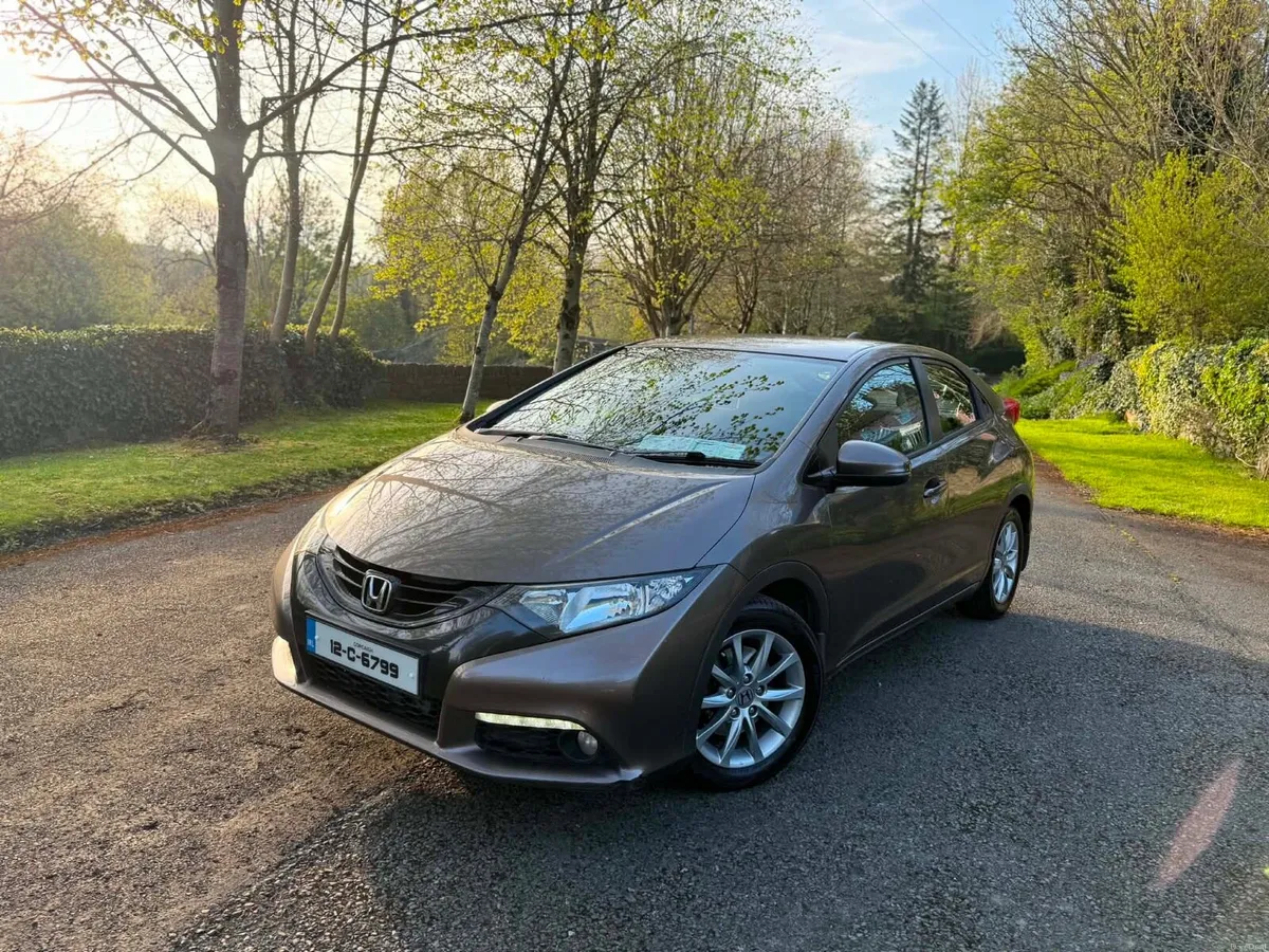 2012 Honda Civic - Image 2