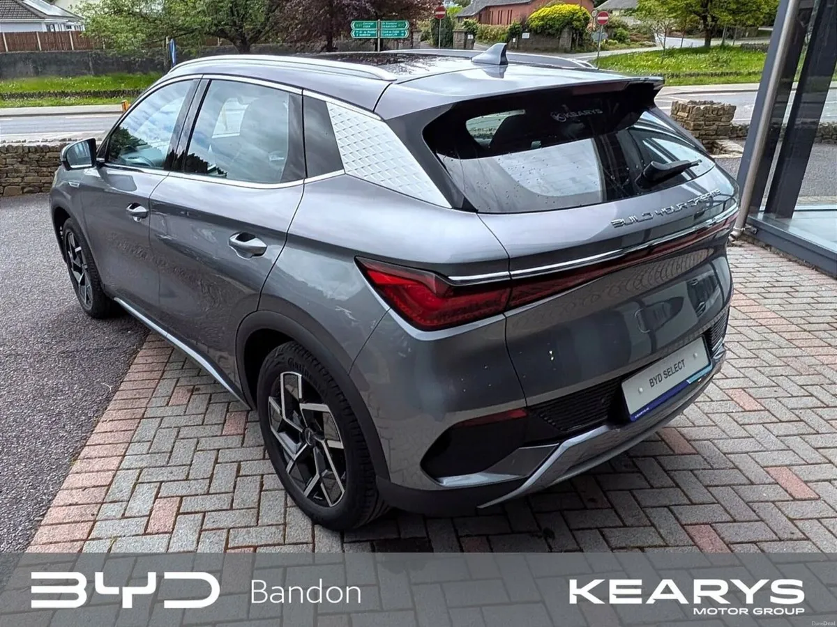 BYD ATTO 3 Design 60kWh battery with 420 km range - Image 6