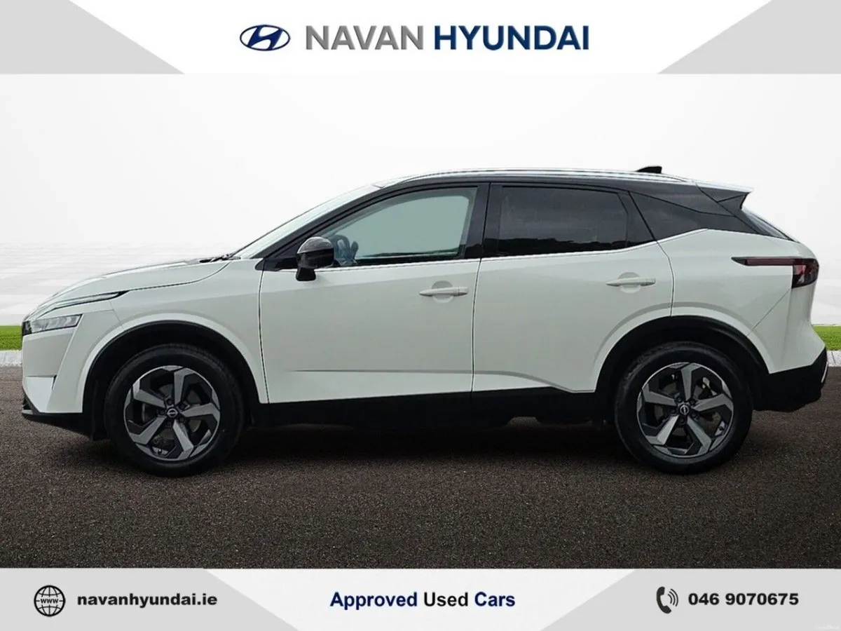Nissan Qashqai 1.3 PET MILD HYBRID SV PREMIUM *AVA - Image 4