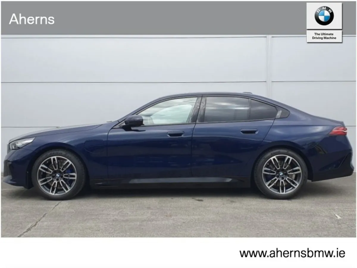 BMW 5-Series 530e M Sport - Image 4