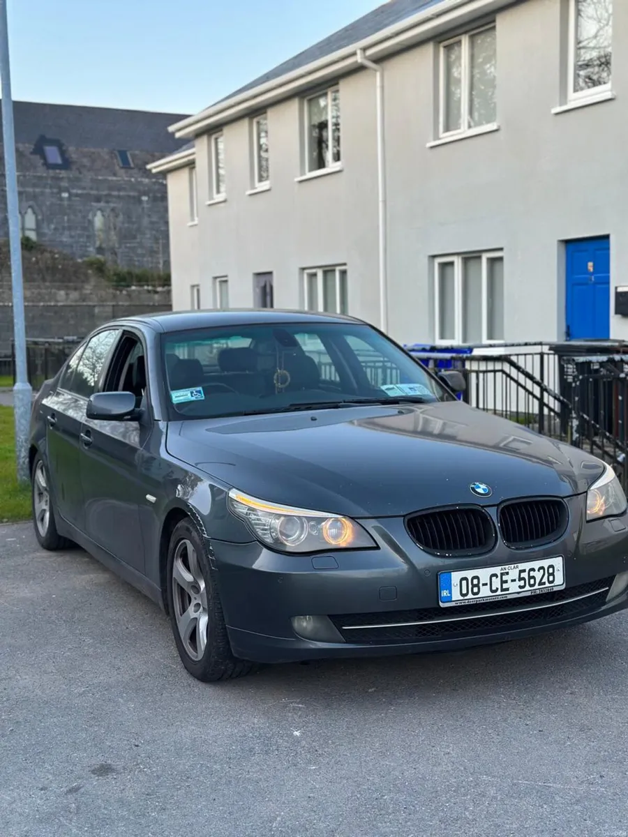 Motor car - Image 2