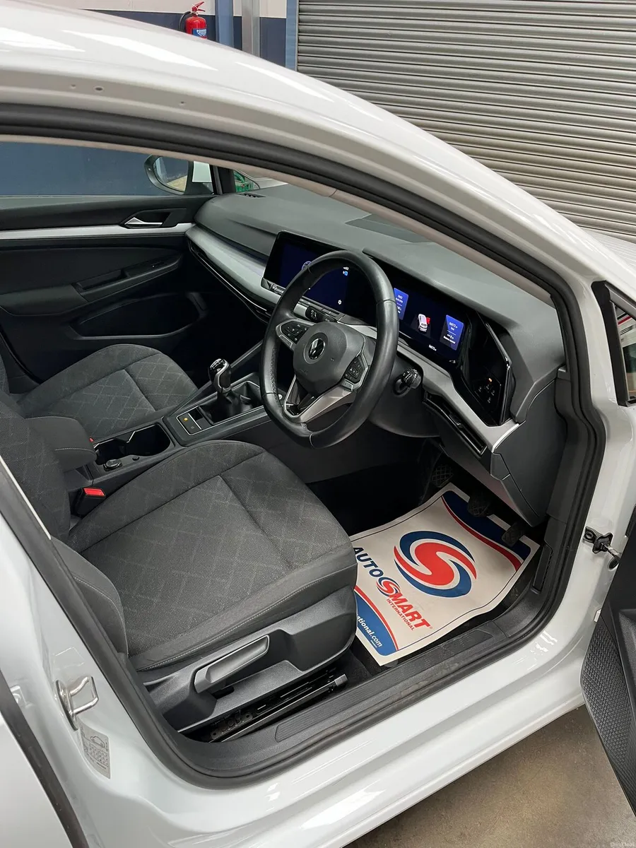 2022 Volkswagen Golf 1.0 Tsi - Image 4
