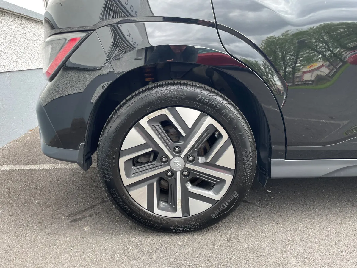 SE PREMIUM-64KWH-LEATHER-NEW NCT-120TAX - Image 2