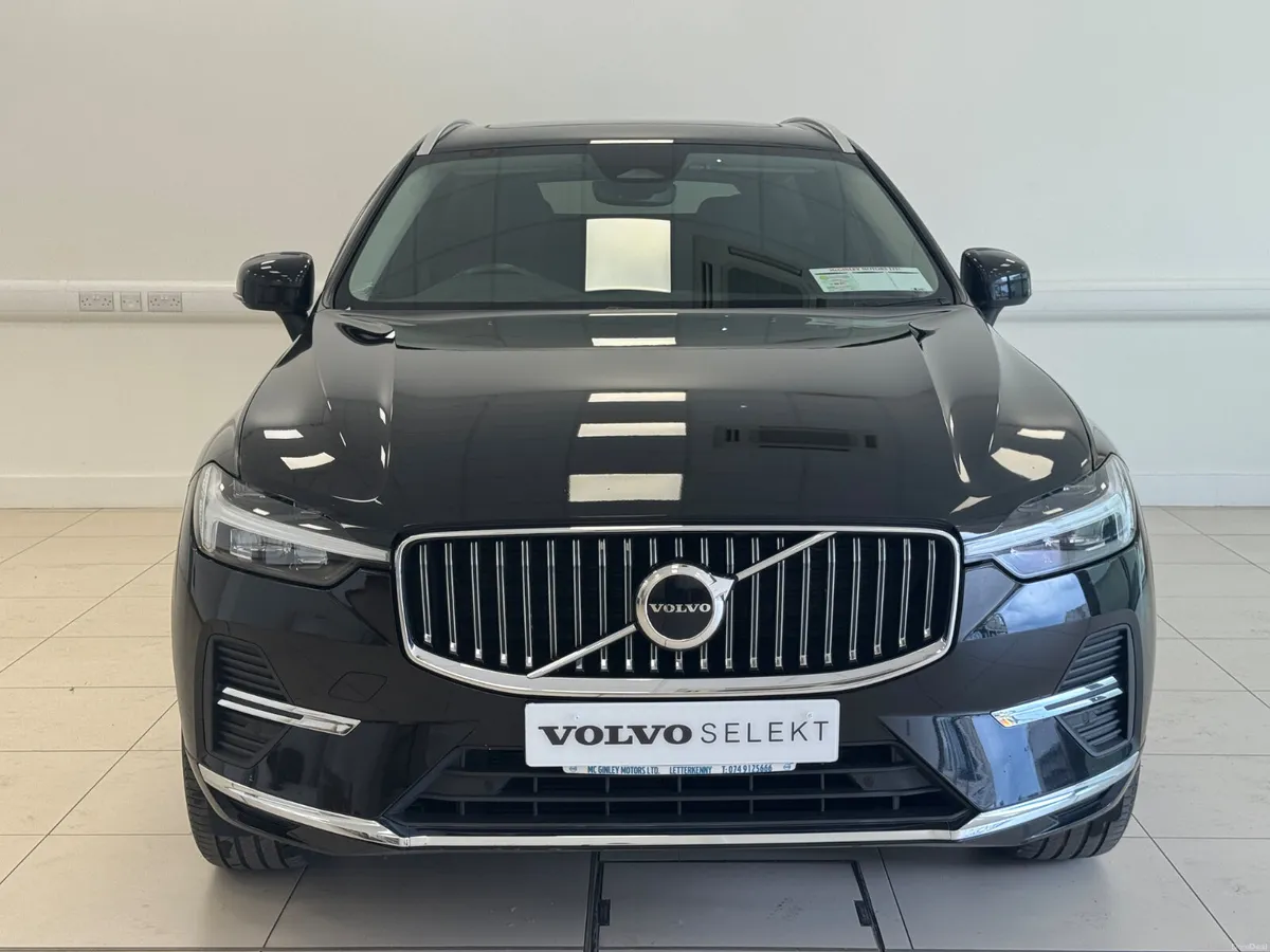 Volvo XC60 2021 - Image 2