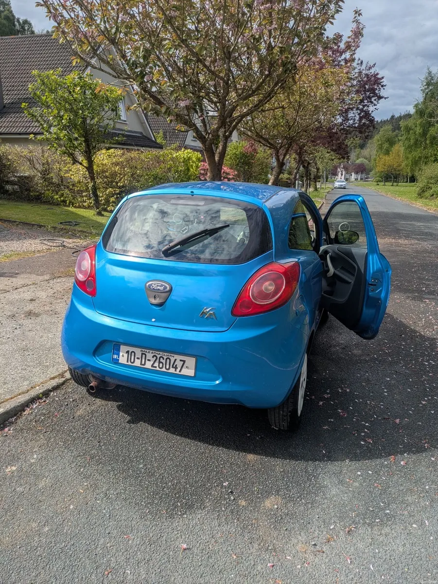Ford KA Studio 1.2 70PS 3DR  - 2010 - Image 4