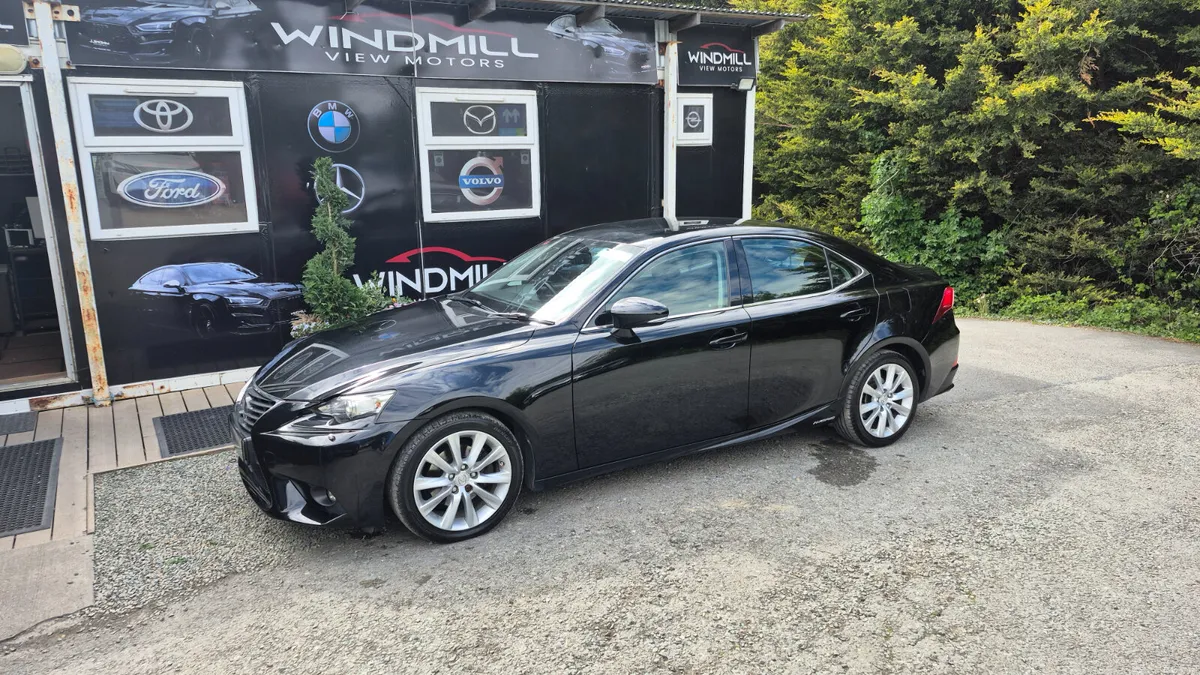 Lexus Is300H S-DESIGN 4DR AUTO 2015 - Image 3
