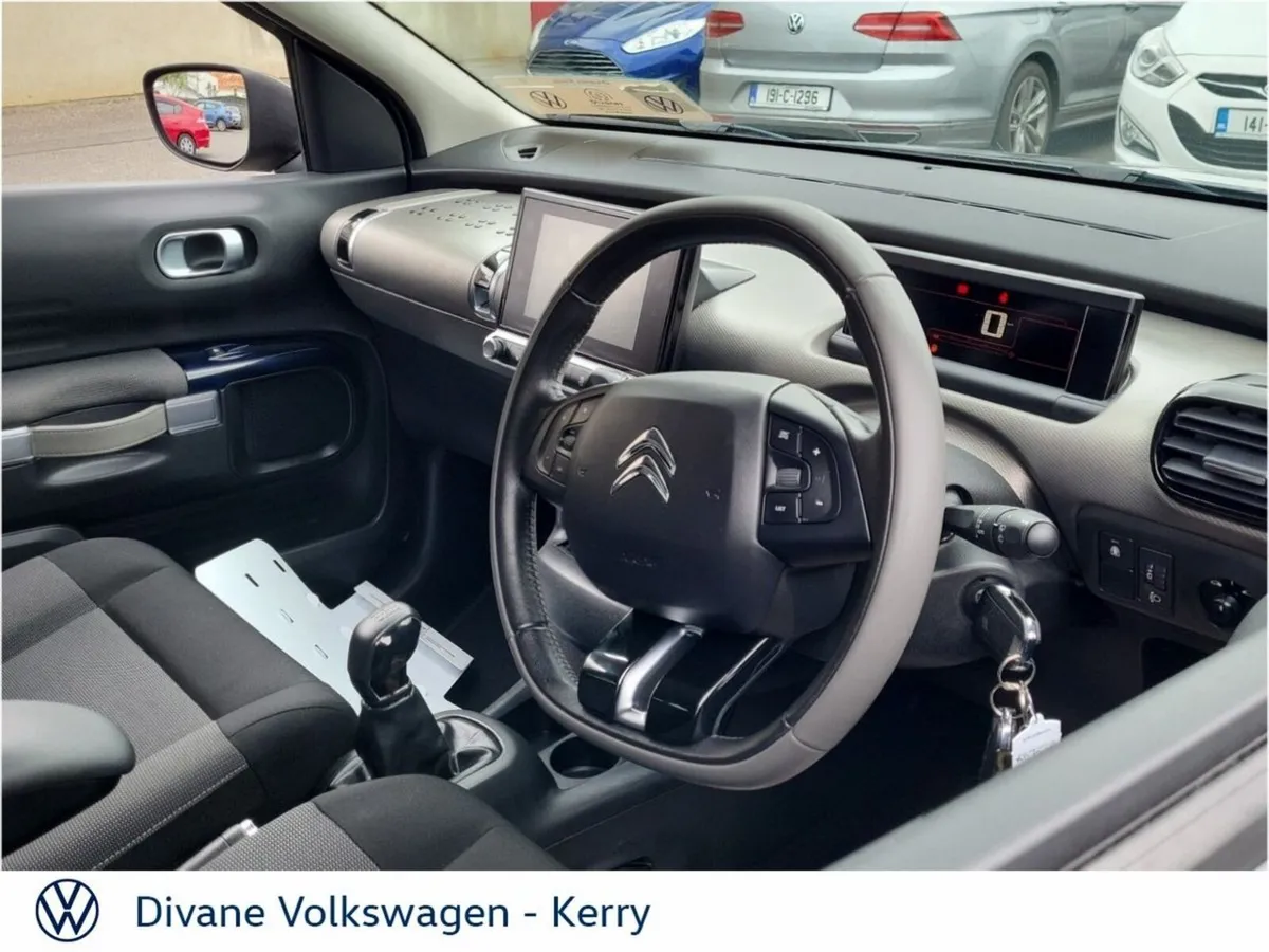Citroen C4 Cactus 1.6 DIESEL FEEL BlueHDi 100BHP - Image 4