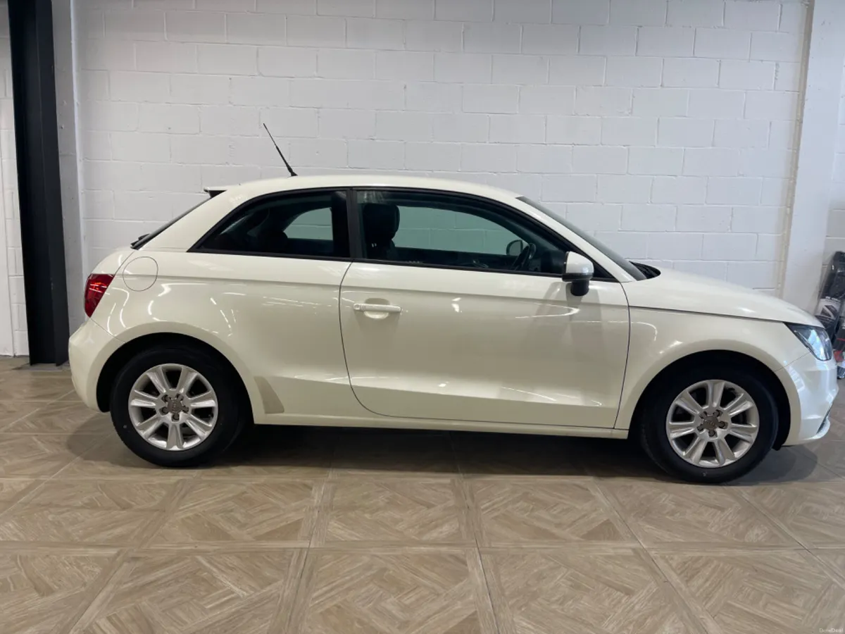 Audi A1  1.4L Petrol Automatic 2012 - Image 2