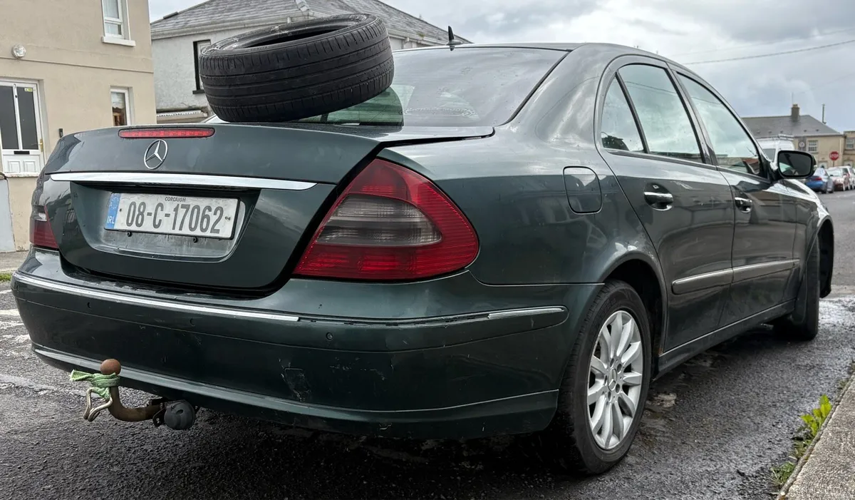 2008 Mercedes Benz E Class 2.1 Diesel - Image 2
