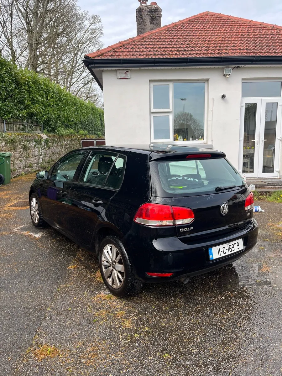 Volkswagen Golf 2011 1.6 TDI - Image 4