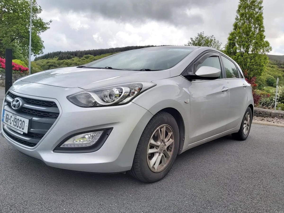 Car - Image 4