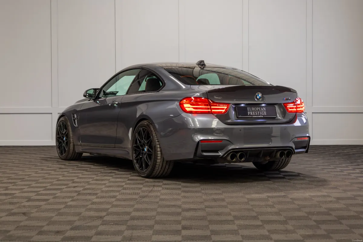 152 BMW M4 - Image 4