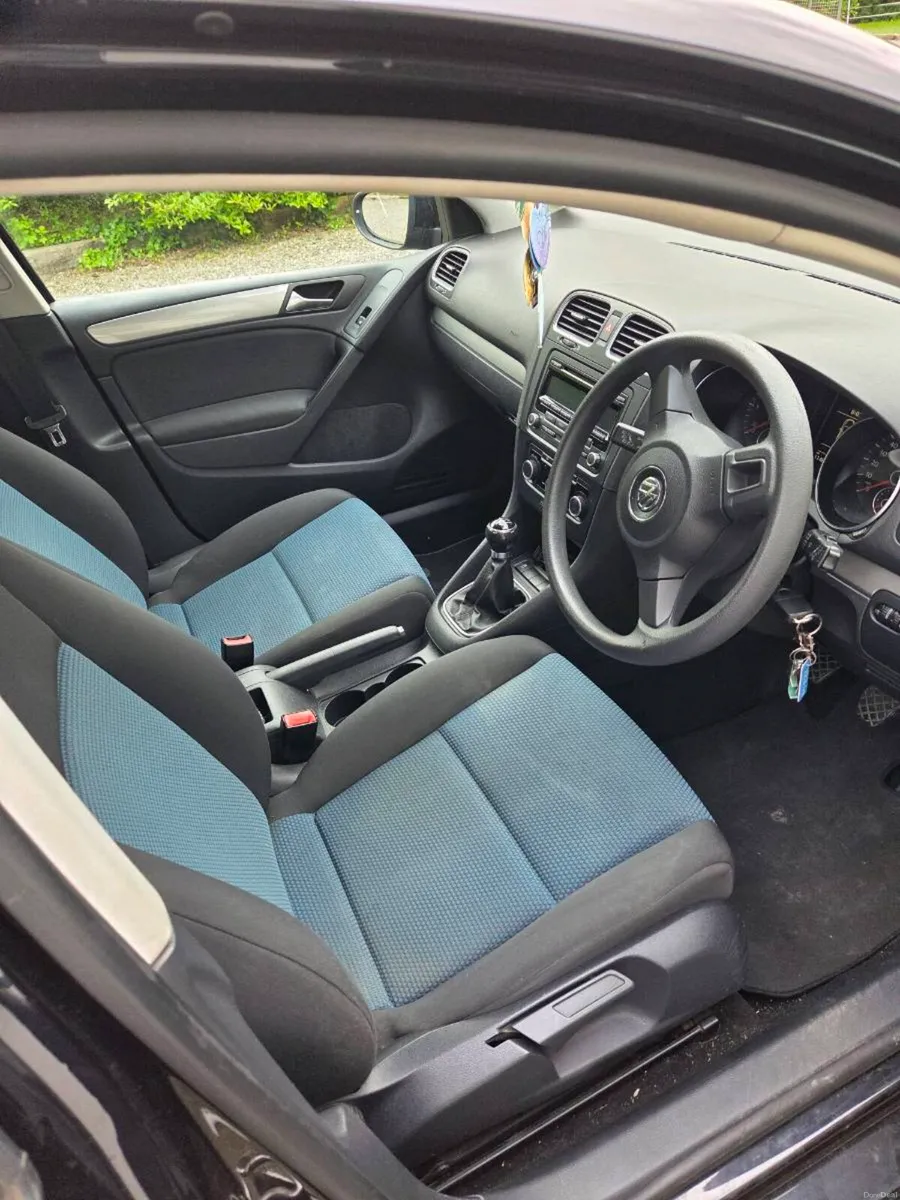 Selling 2012 Volkswagen Gold TDI - Image 1