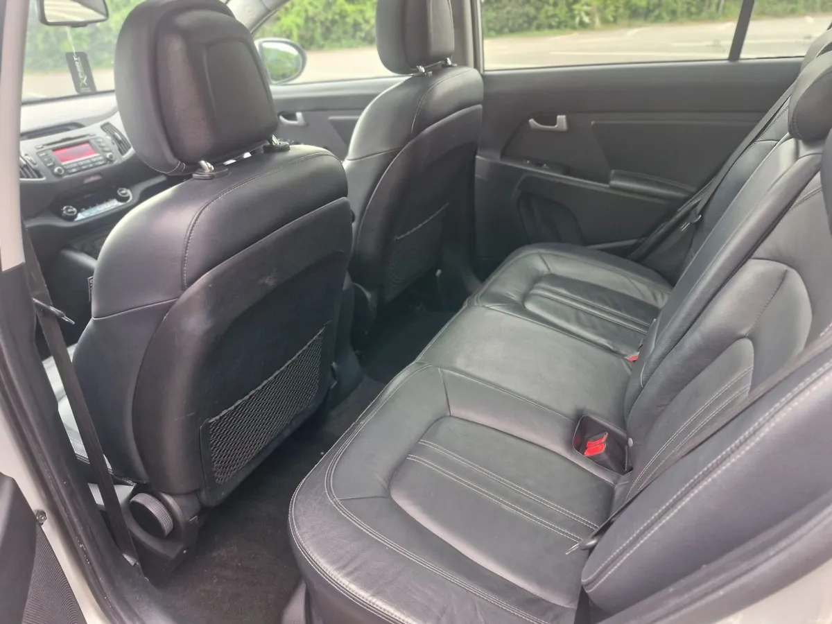 Kia Sportage 2013 - Image 2