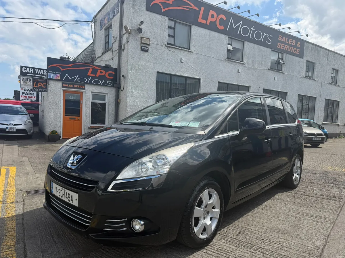 Peugeot 5008 2011 7 Seater - Image 2