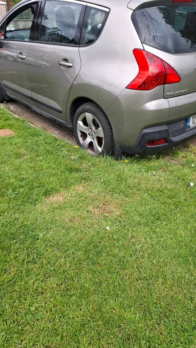 Peugeot 3008 2012 - Image 3