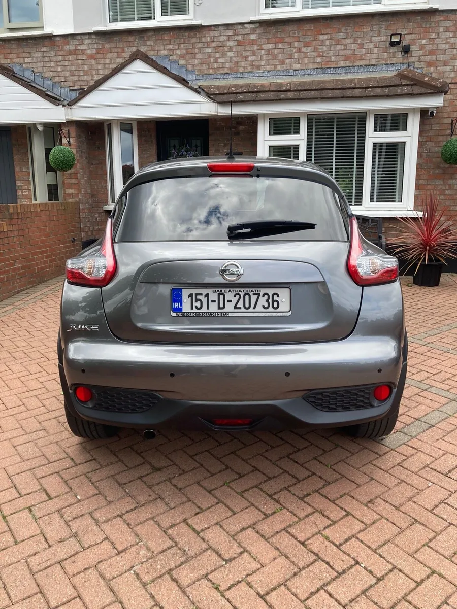 NISSAN JUKE (2015) 1.2 SV 4DR *LOW MILEAGE - Image 4