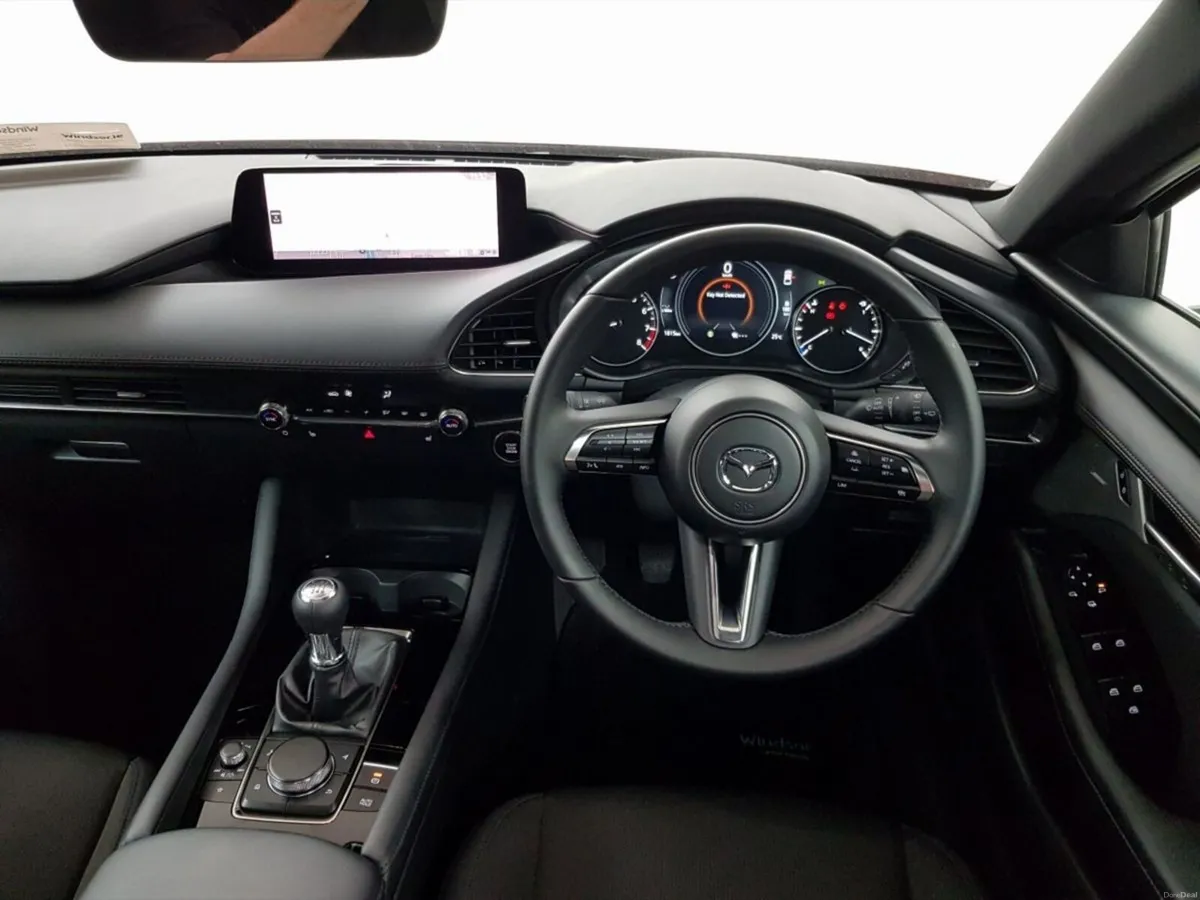 Mazda Mazda3 2.0L e-SKYACTIV X 186ps 6MT Centre-li - Image 3