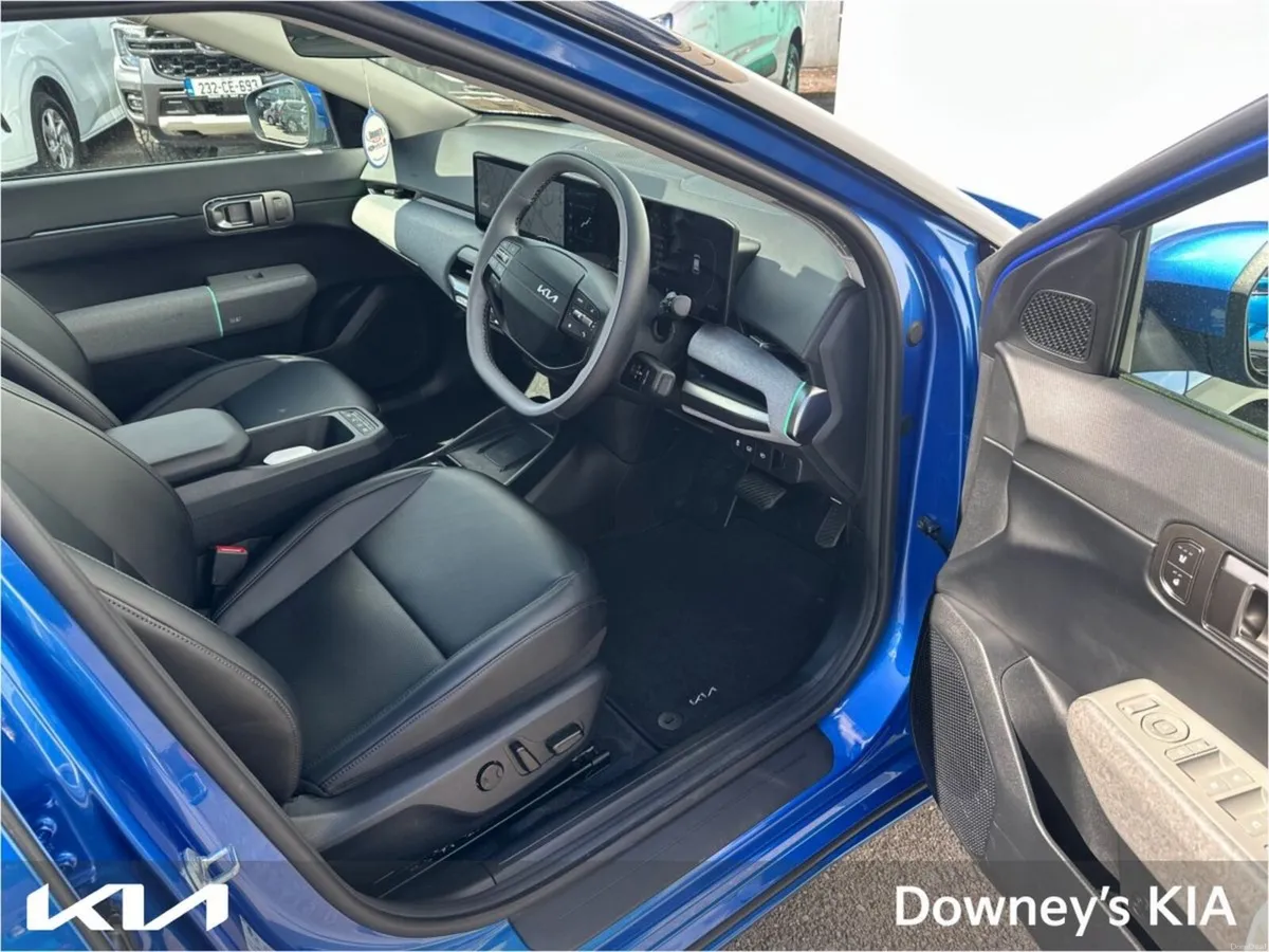 Kia EV4 EV 4 EARTH 3 HATCHBACK. - Image 2
