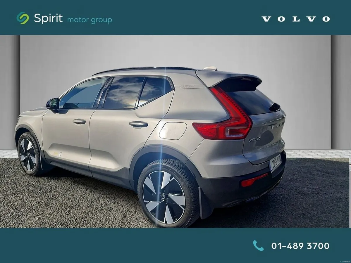 Volvo XC40 Fully Electric 238hp, Plus Spec, Alcant - Image 3