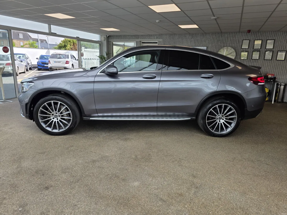 Mercedes-Benz GLC 300d PHEV Premium Line AMG 2021 - Image 6