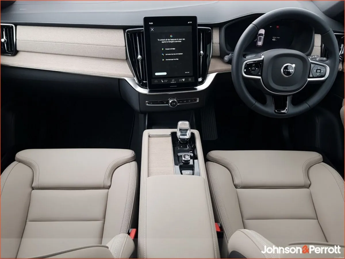 Volvo XC90 T8 455bhp AWD Plus Bright - Image 2