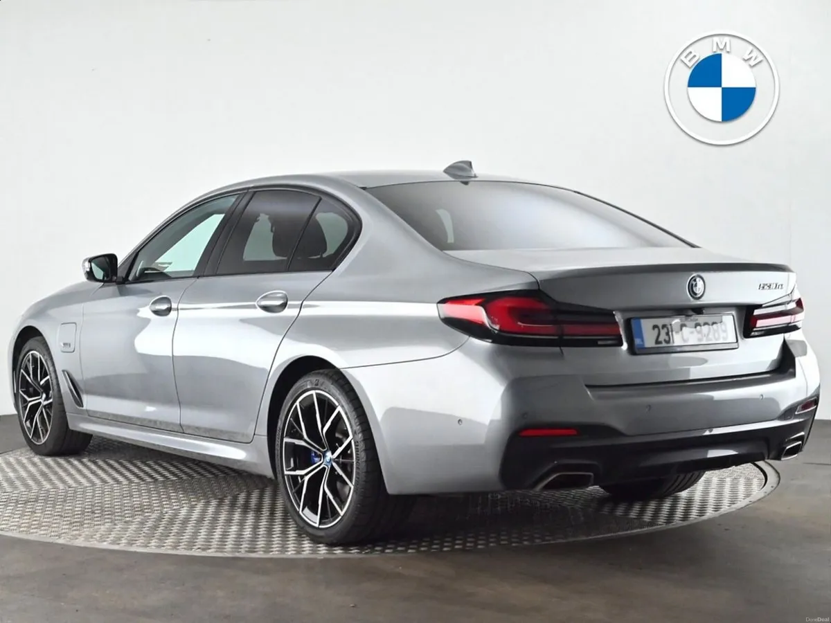 BMW 5-Series 530e M Sport Saloon - Image 2