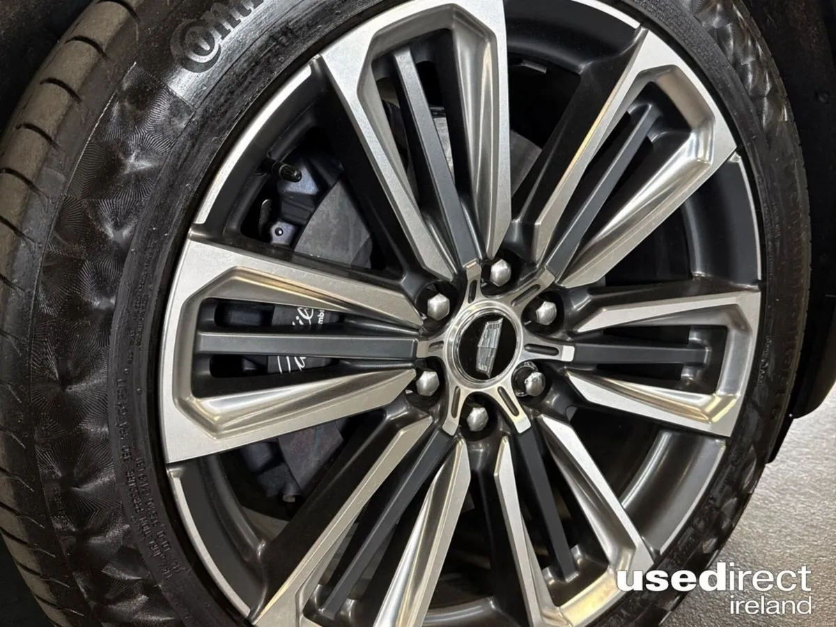 Cadillac Lyriq Ev Entry 559 AWD Dual-Motor Auto - Image 6