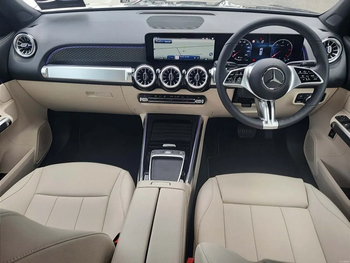 Mercedes-Benz GLB GLB200d Progressive AUTO (7 SEAT - Image 4