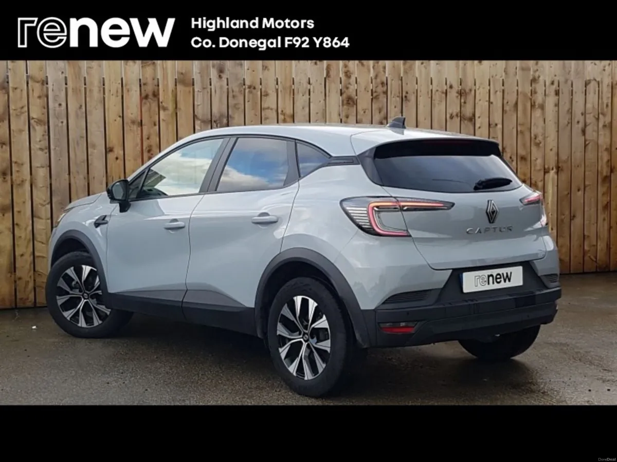 Renault Captur TCe 90 Evolution - Image 3