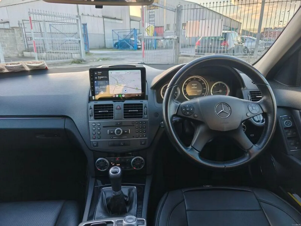 2010 Mercedes-benz C-class - Image 4