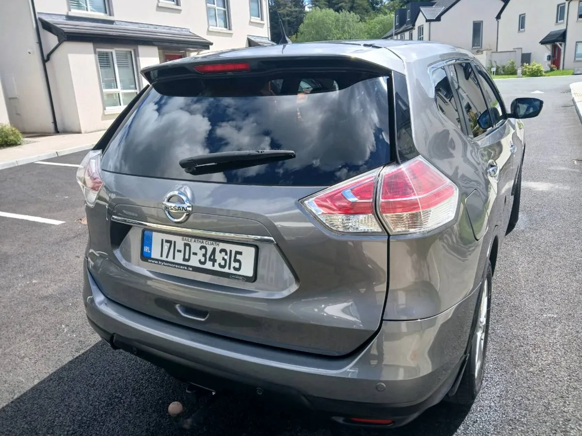 2017 Nissan x-trail 1.6 diesel 7 seater - Image 2
