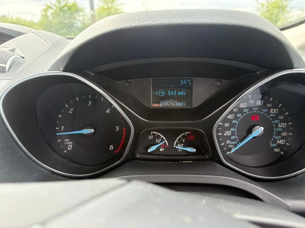 2014 Ford Focus C-MAX - Image 3