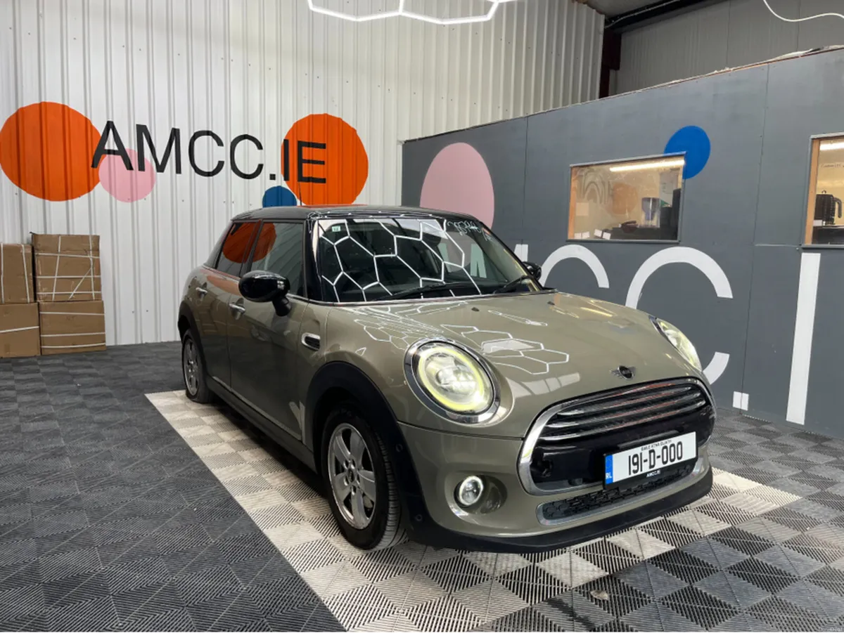 Mini Cooper 2019 MINI COOPER D 1.5 AUTOMATIC / CRU - Image 1