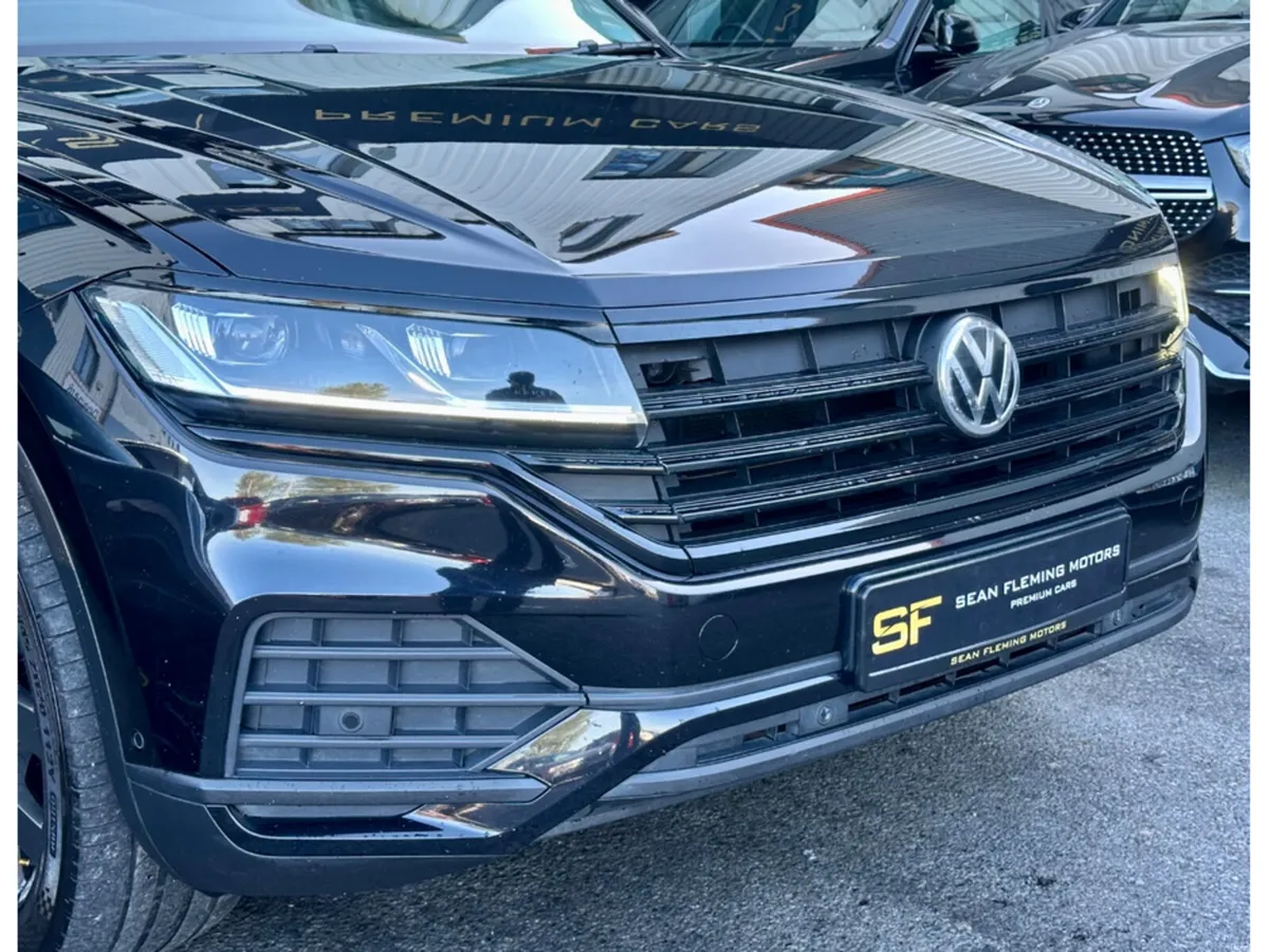 Volkswagen Touareg BUSINS 3.0 TDI 4M 231HP 5DR AUT - Image 3