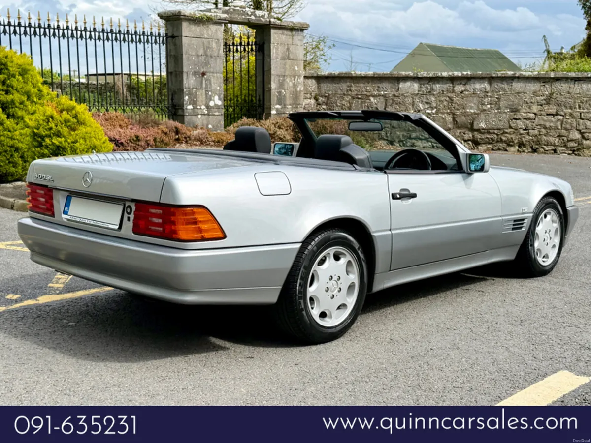 Mercedes-Benz SL-Class SL 500 AUTO CONVERTIBLE - Image 3