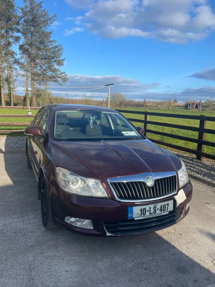 Skoda Octavia 2010 - Image 1