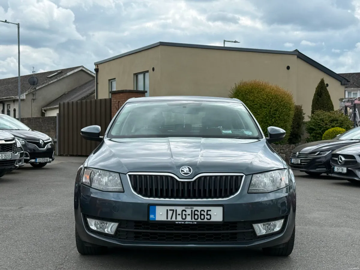 Skoda Octavia AMBITION 1.6TDI 110BHP *IRISH CAR & - Image 2