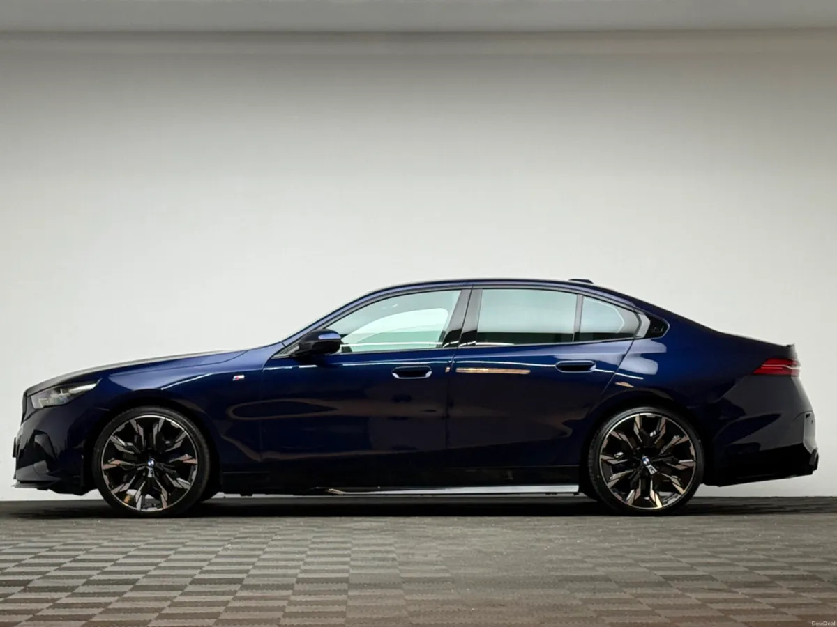 BMW i5 40 M SPORT EDRIVE - Image 4