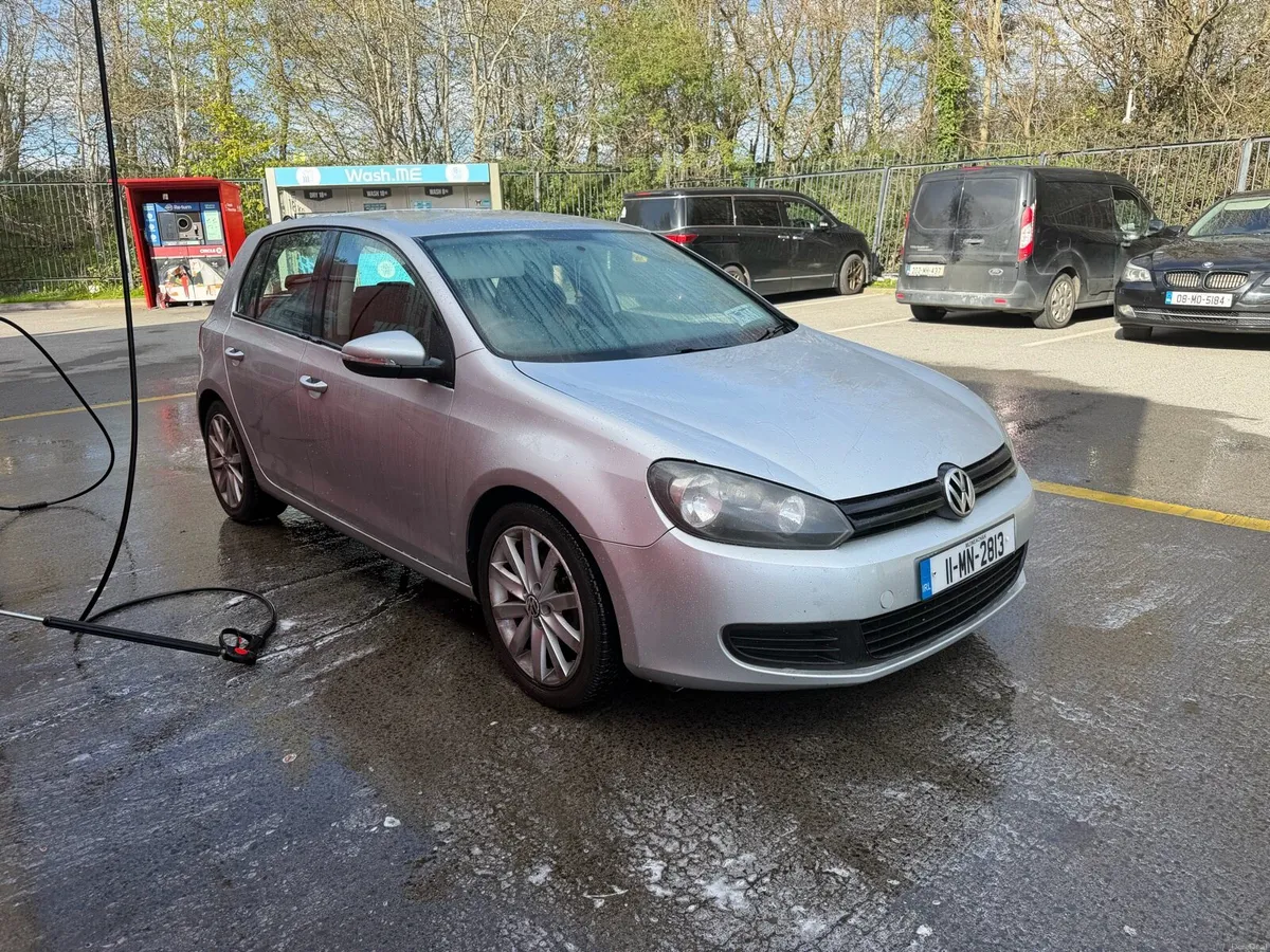 Volkswagen Golf 1.6 - Image 1