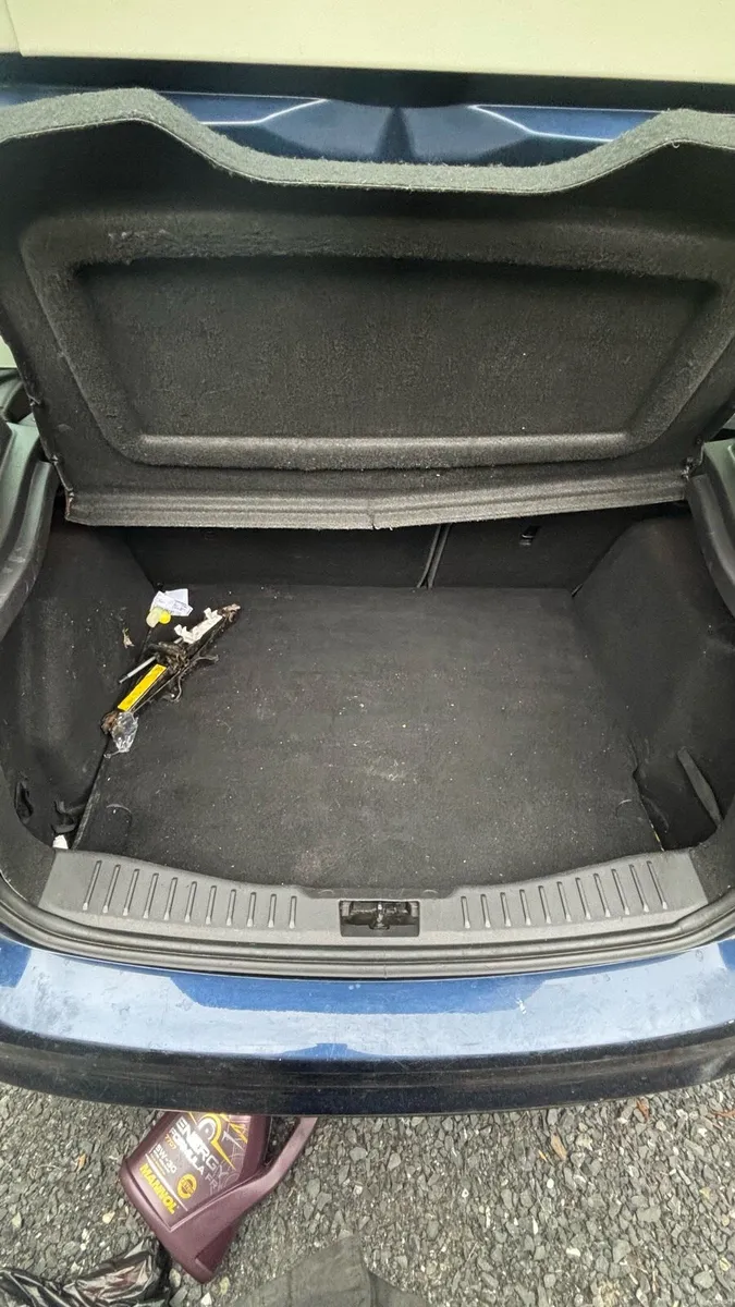 Ford focus 2012 - Image 3