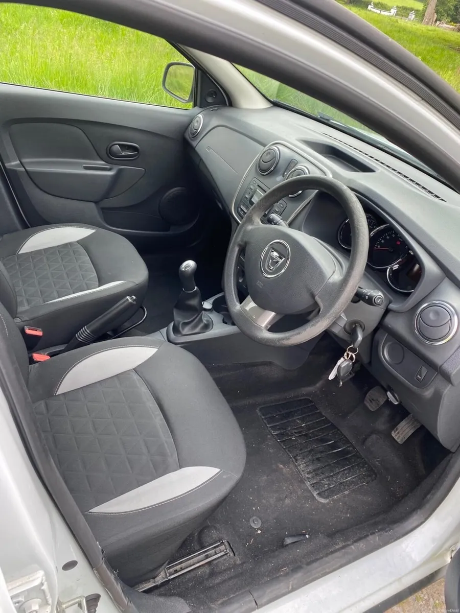 Dacia Sandero Stepway 2016 - Image 2