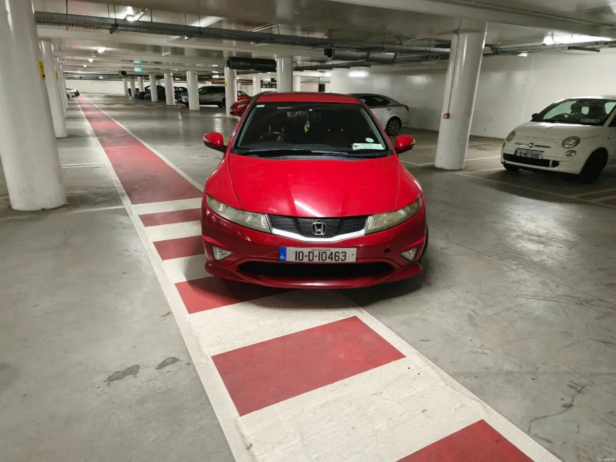 Honda civic type s - Image 2