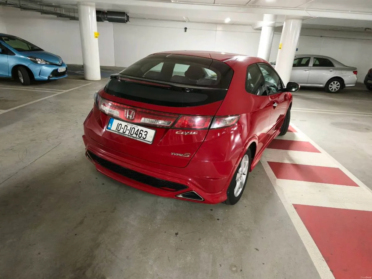Honda civic type s - Image 3